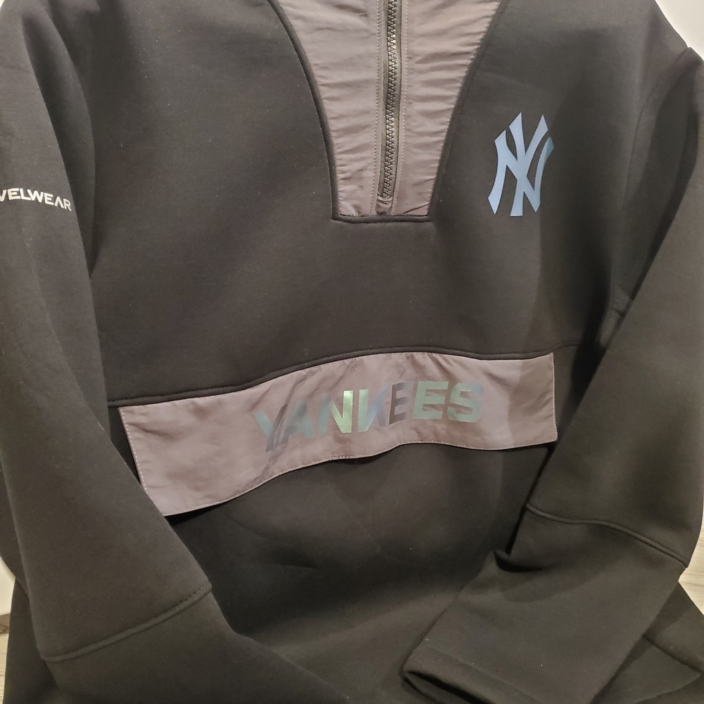 Level Wear Men's Black NY Yankees 1/4 Zip Hoodie Pullover Size Medium - Picture 7 of 16